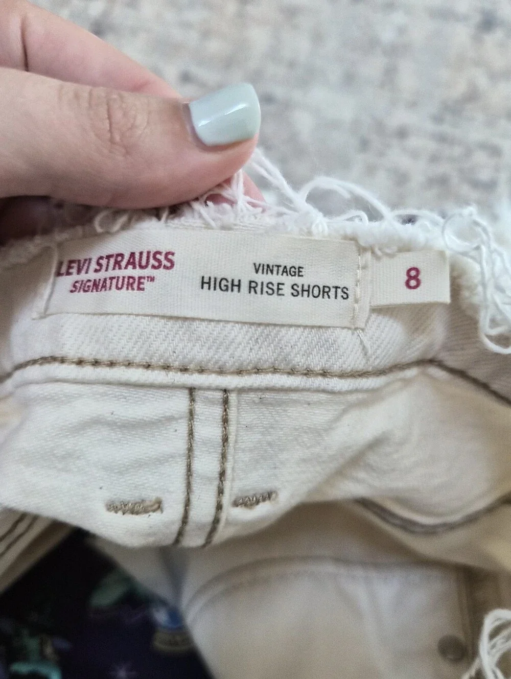 Levi Frayed Hem Women's Cream Denim Shorts